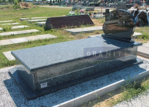 nagrobek-granit-lablador-1
